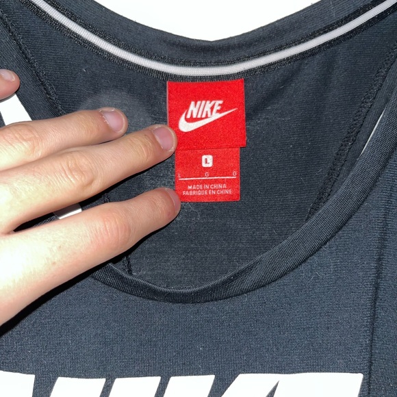 Nike Racer Back Sports Tank - Picture 2 of 3